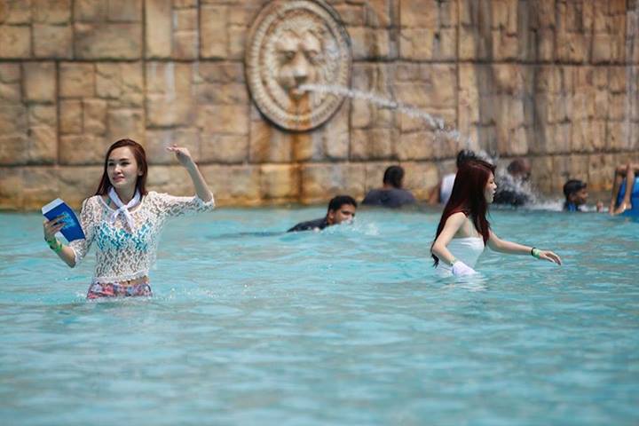 Waist deep in water and still they couldn't find the Sony Xperia Tablet Z which is water-resistant up to 1 meter