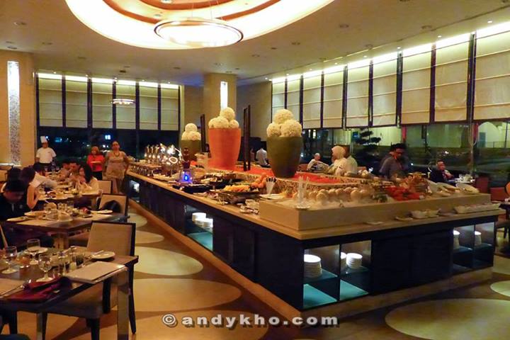 998683_547628645283607_2130532081_n