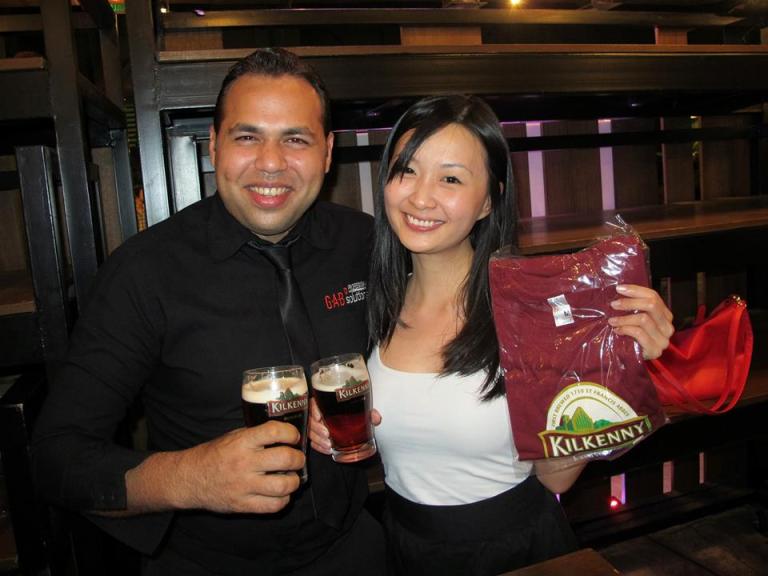 999691_558023300910808_941605951_n