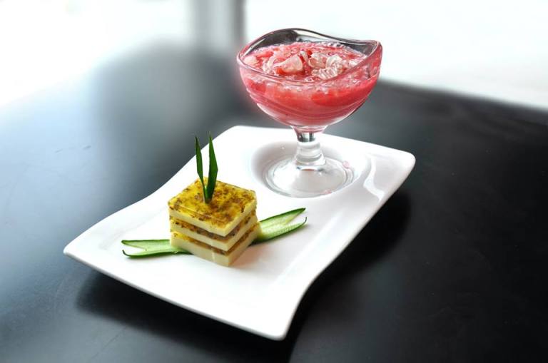 Nourishing Dessert Platter (this includes the osmanthus flower jelly which is good for your complexion)