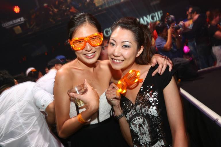 Evonne (L) with her friend