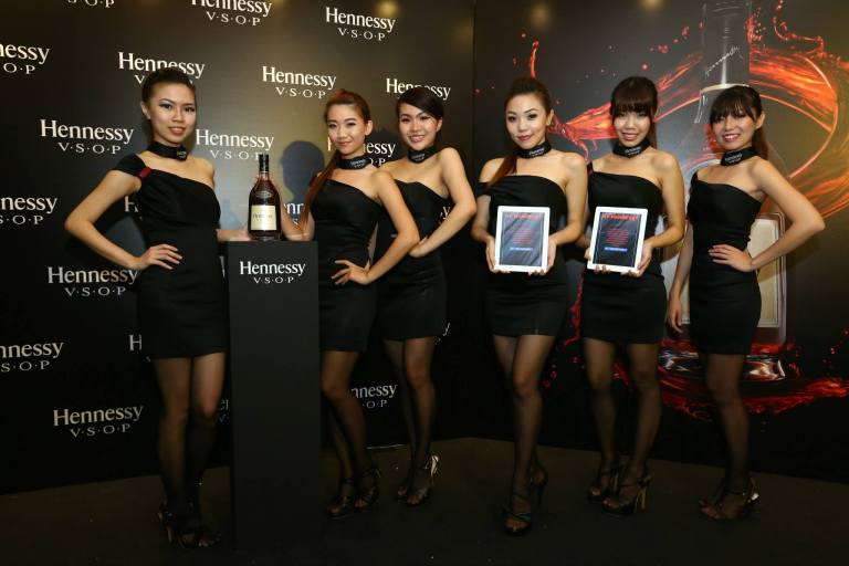 1009520_568572923189179_362641270_o