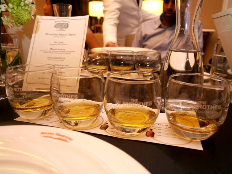 For us to try were four (4) Glenrothes vintages - 2001. 1998, 1995, 1988 (L-R). Ronnie taught us to look out for four (4) key attributes when tasting a whisky namely appearance, bouquet (or nose), palate (ie. taste), and the finish (the taste you get in your mouth after the whisky has gone down your throat). See the video at the bottom of this post where Ronnie teaches the techniques.