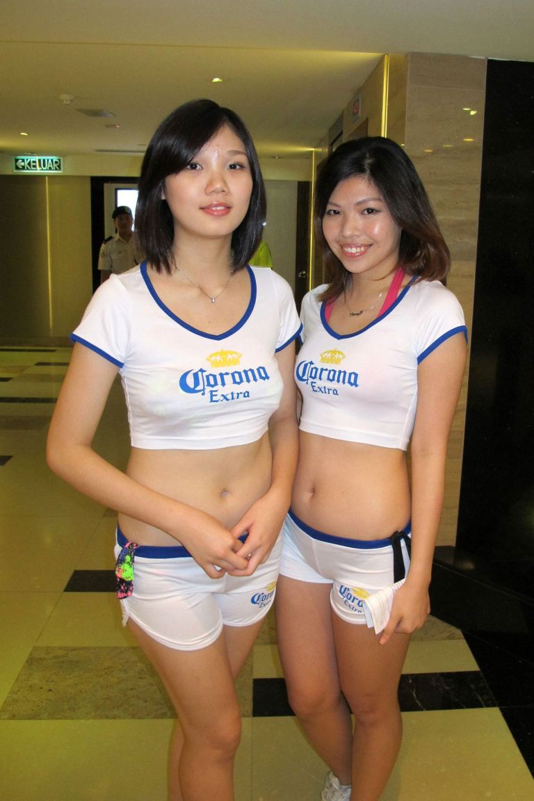 1074954_555653877814417_1103272624_o