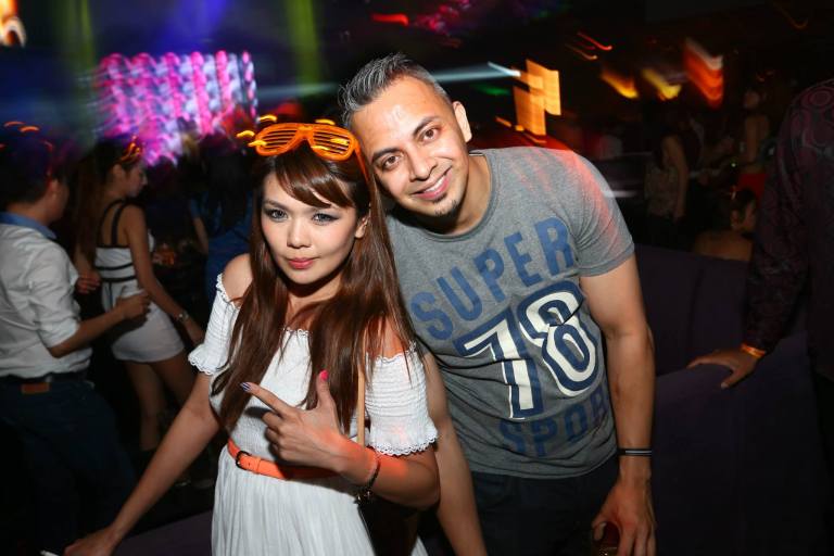 Sweet Billie (R) and her friend