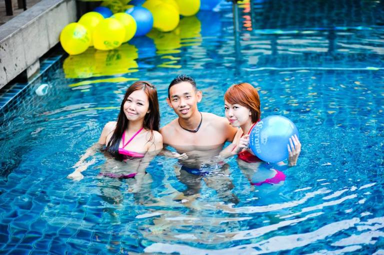 1243553_683243648371654_1809422952_o