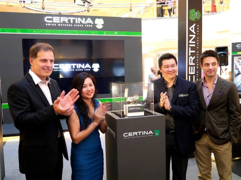 741178_552752364771235_68466284_o