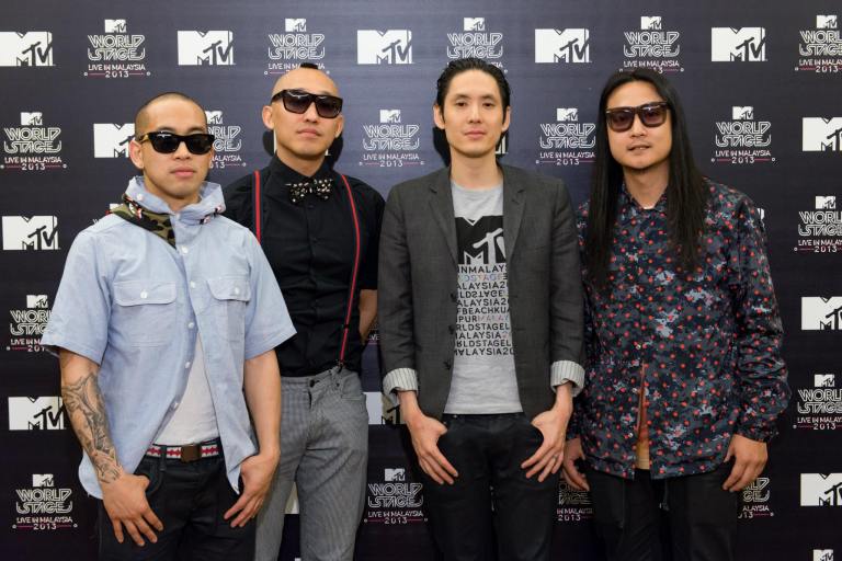 798364_10152165795870278_1083282965_o