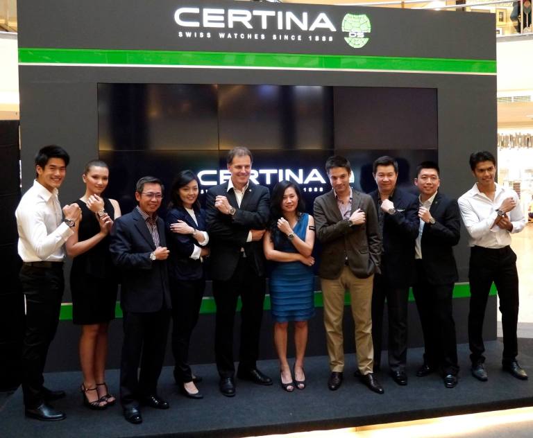 857301_552752904771181_2039905368_o