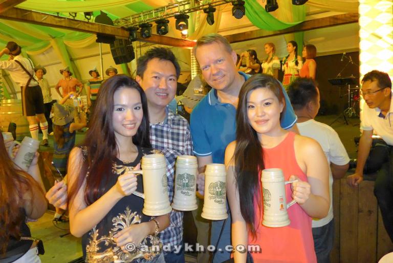 1147782_596828593696945_964764987_o