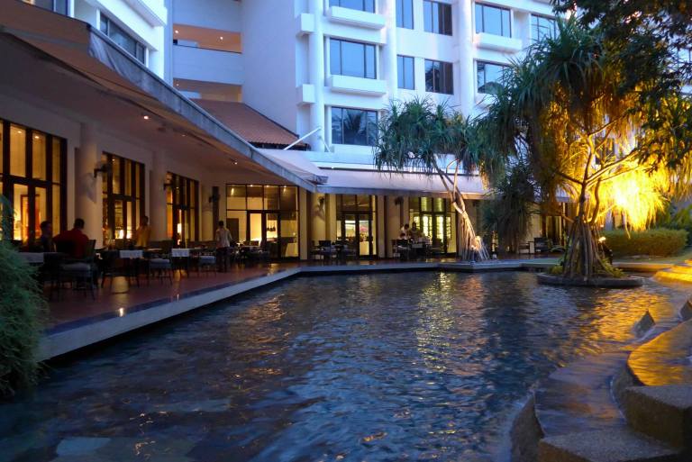 1398189_10152253738230278_1321436256_o