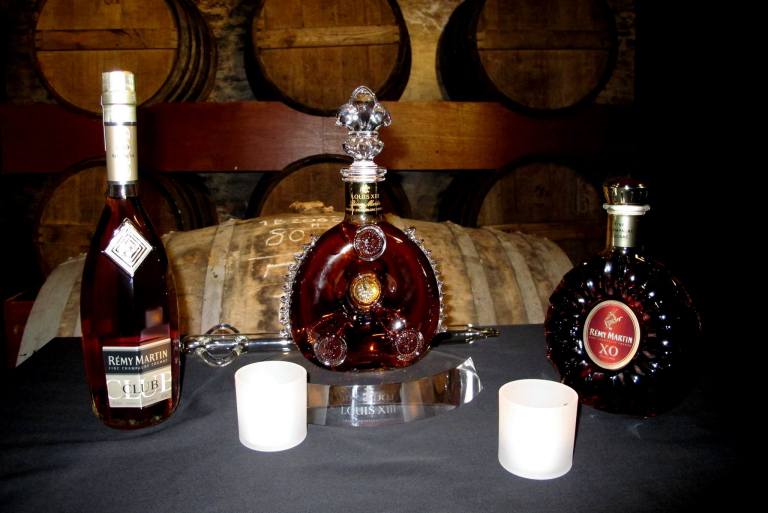 904123_600811716631966_1564683047_o