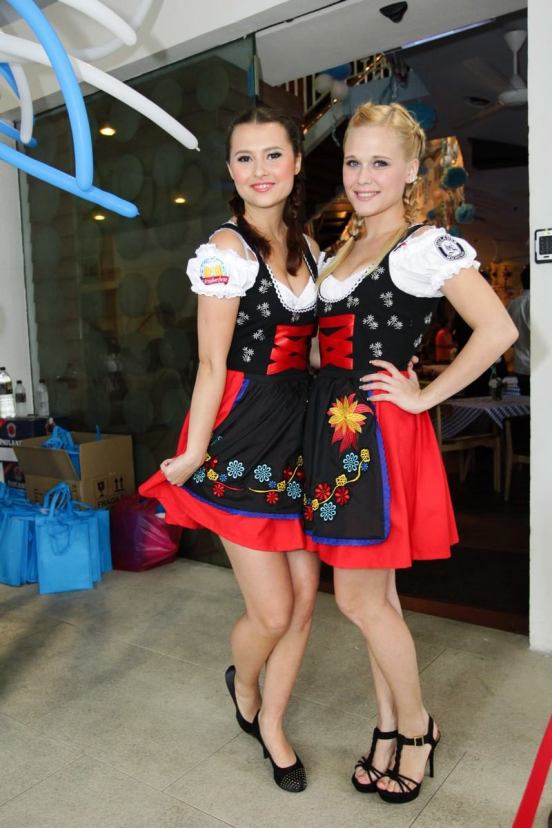 904633_699919713370714_132963891_o