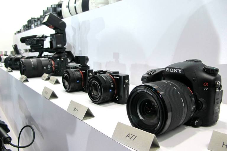 1237378_585353358177802_1658171565_o