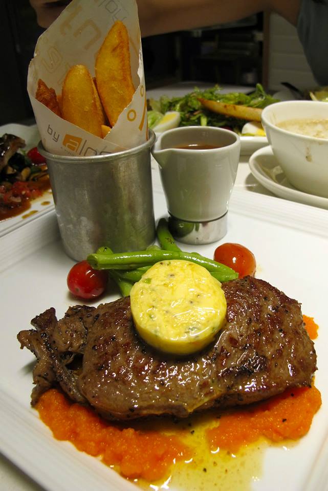 1390481_10152258039910278_573523530_n