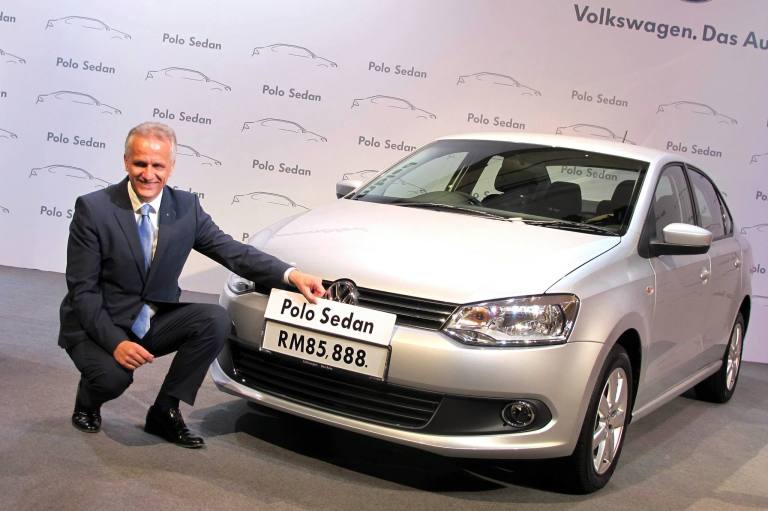 1397793_715323981830287_49149076_o