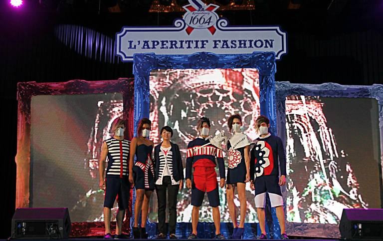 1405027_611219745591163_2032611685_o