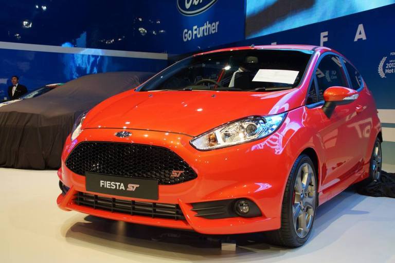 736210_10152352403400278_1635281984_o