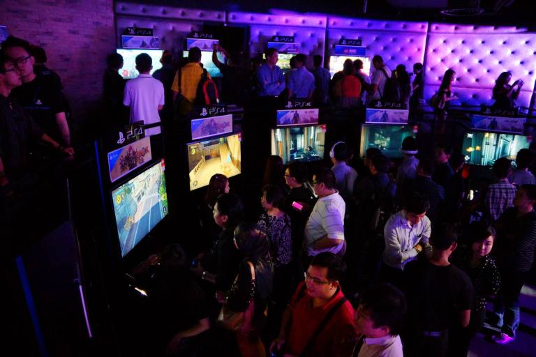 919215_725732140789471_1600346401_o