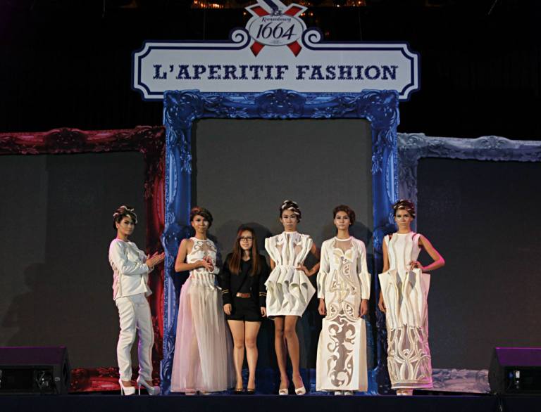 966431_611219588924512_1440012437_o