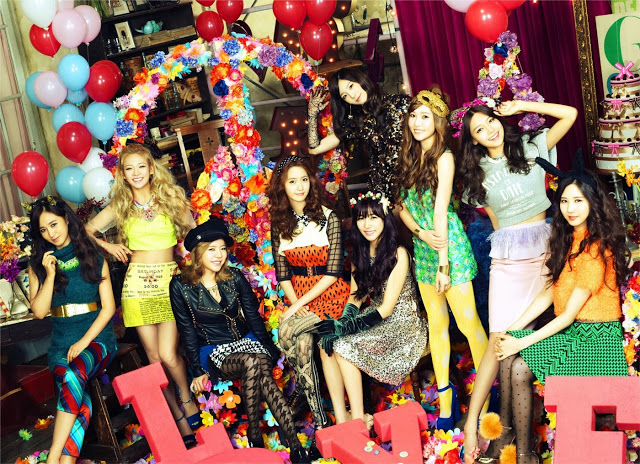 131129-snsd-love-and-peace-cover2