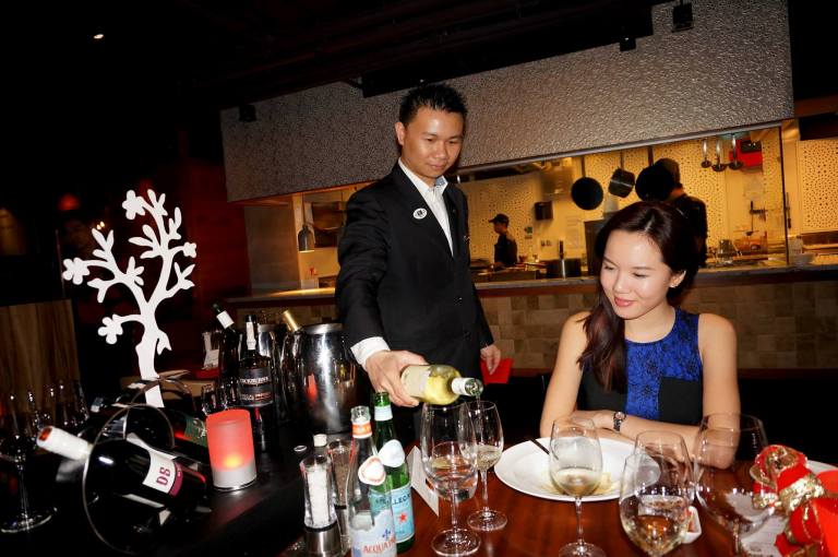 1415274_10152397066005278_1503383893_o