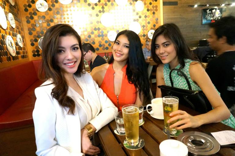 1511538_627731443939993_507744843_o