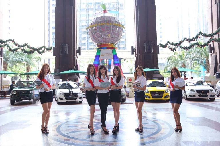 1512160_10152426000140278_2116716391_o