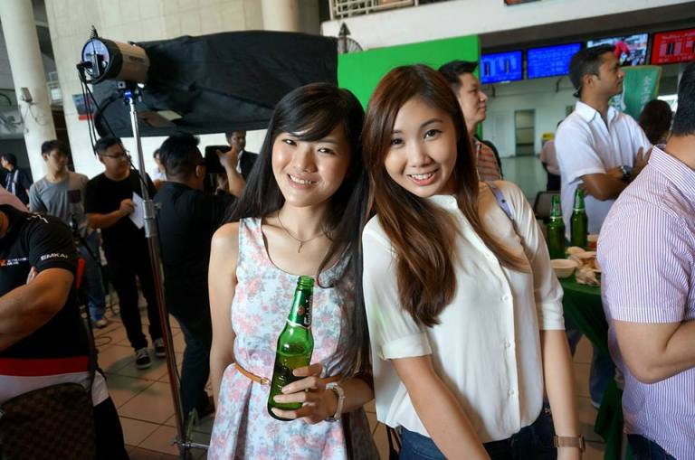 1527114_640698022643335_1056657373_n