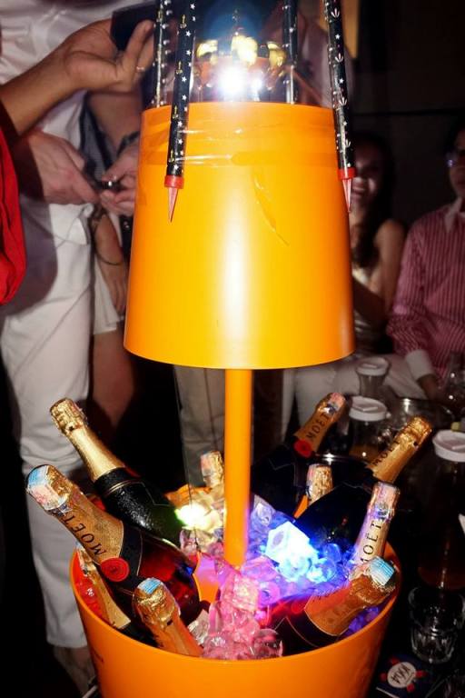 NYE is definitely cause for celebration and of course there must be lots of bubbly!