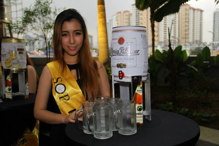 1512078_10152541079650278_1708951900_o