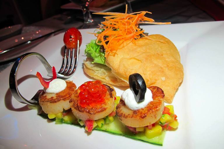 1512088_647955365250934_81011272_o