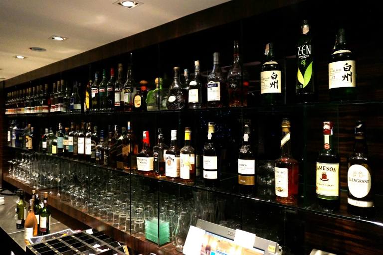 The bar is pretty well stocked with wines, liquors, and beers!