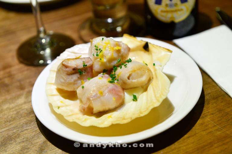 1405014_598940316819106_88061944_o