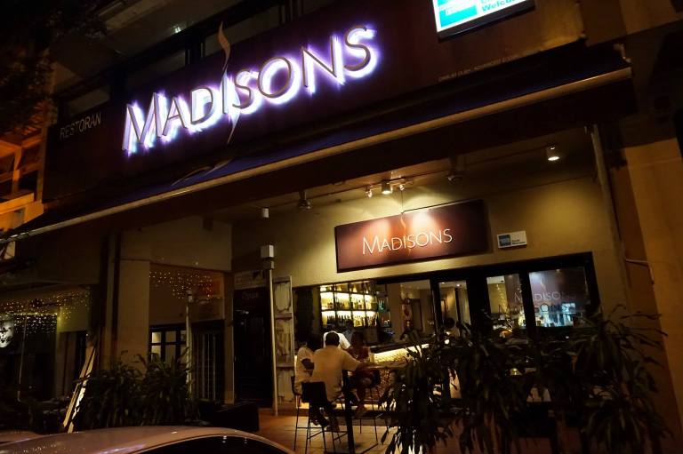 1655383_10152586472580278_2038737405_o