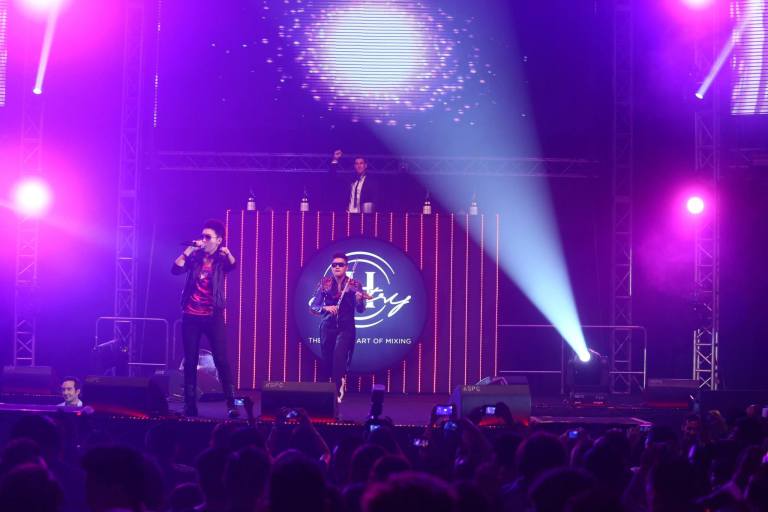 460641_535150506531421_1388181254_o