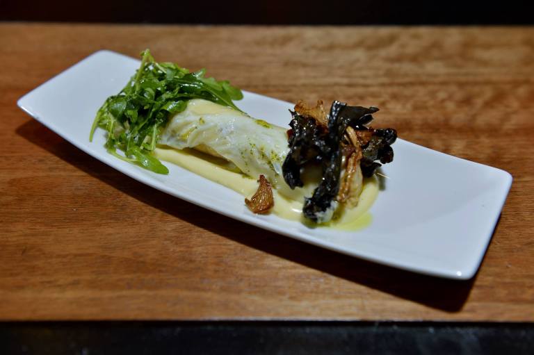 966419_614718191907985_462199915_o