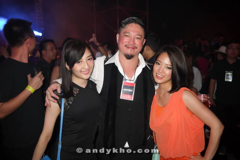 After their performance, the members of 24HERBS actually joined us in the VIP zone and they were surprisingly friendly and happily obliged for photos. Not every celebrity is stuck up!