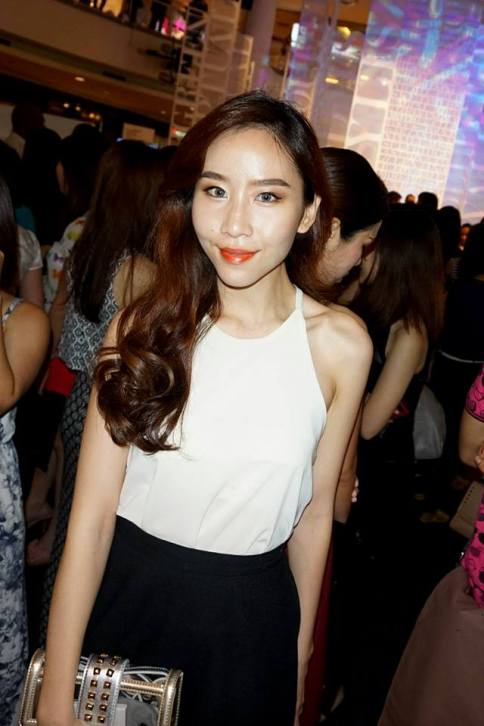 Spotted the pretty Evelyn Marieta there