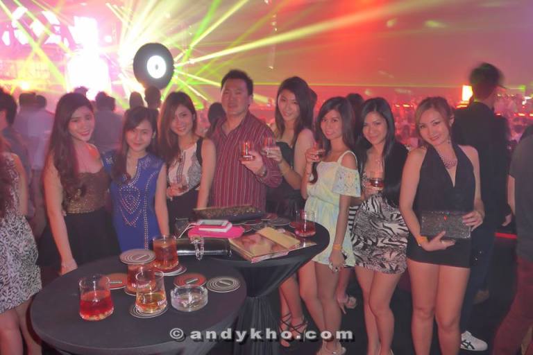 1392047_607051462674658_616507199_n