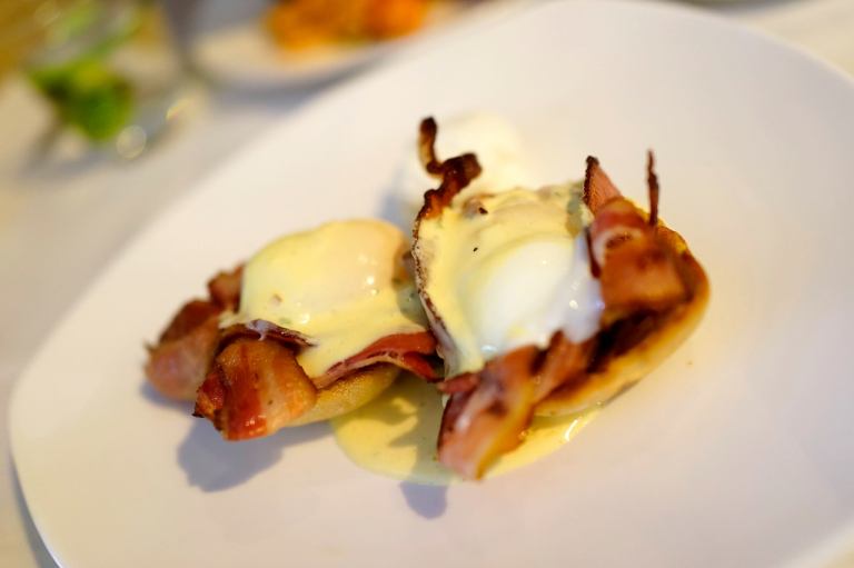Benedict - RM18.00 Poached Eggs, Smokey bacon, béarnaise, house made chutney. I loved this dish a lot! Poached eggs topped with bearnaise sauce over a ton of bacon which was over toast. Just lovely!