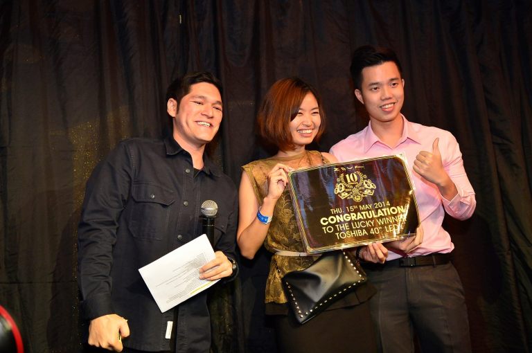 6 pieces of TOSHIBA 40” LED PLASMA were given out as part of the lucky draw prizes