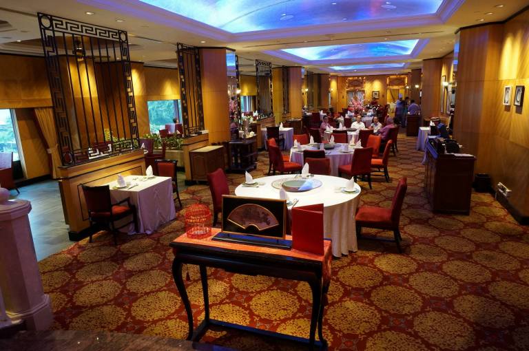 The interior of the restaurant is tastefully decorated with lots of dark wood which adds some class!