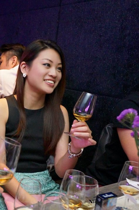 Even girls know how to appreciate whisky