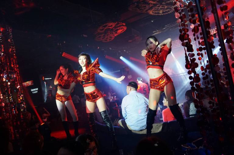 Hennessy Red Party in PLAY