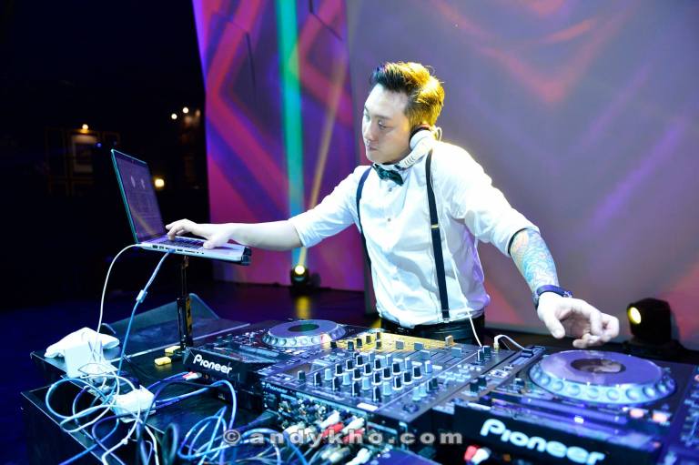DJ Ken from Zouk Club KL played a thumping set and closed the party