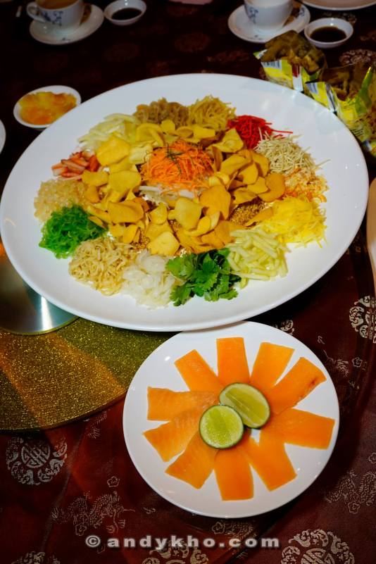 Royal Flush Prosperity Yee Sang with Salmon