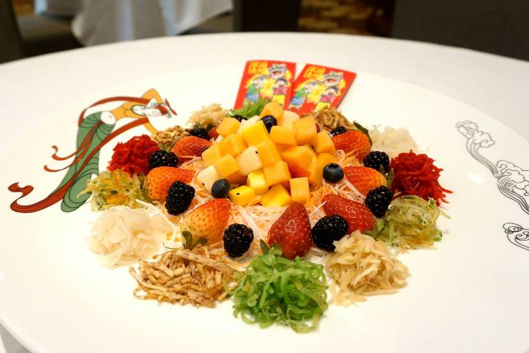 Fruity Fiesta Yee Sang
