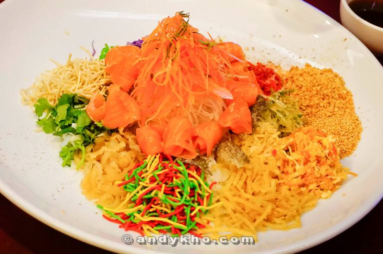 Salmon Yee Sang