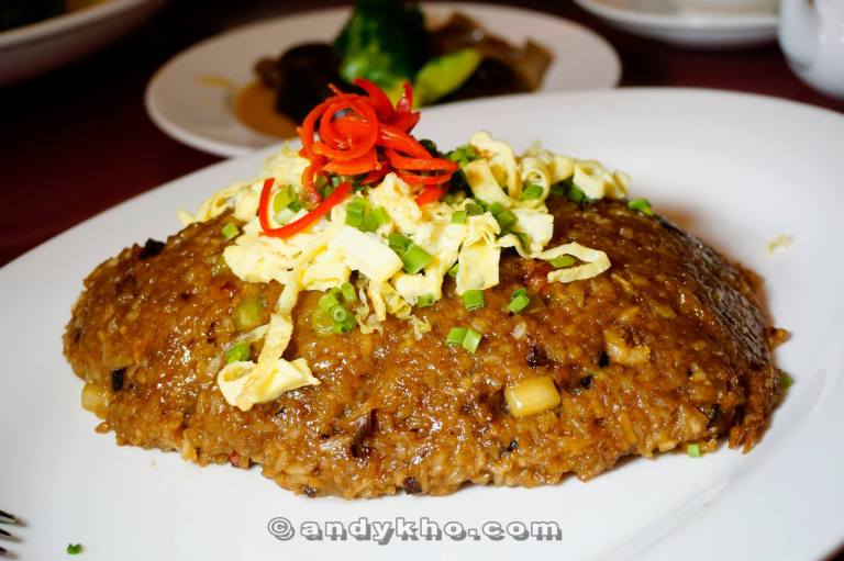 Stir Fried Glutinous Rice with Smoked Duck 